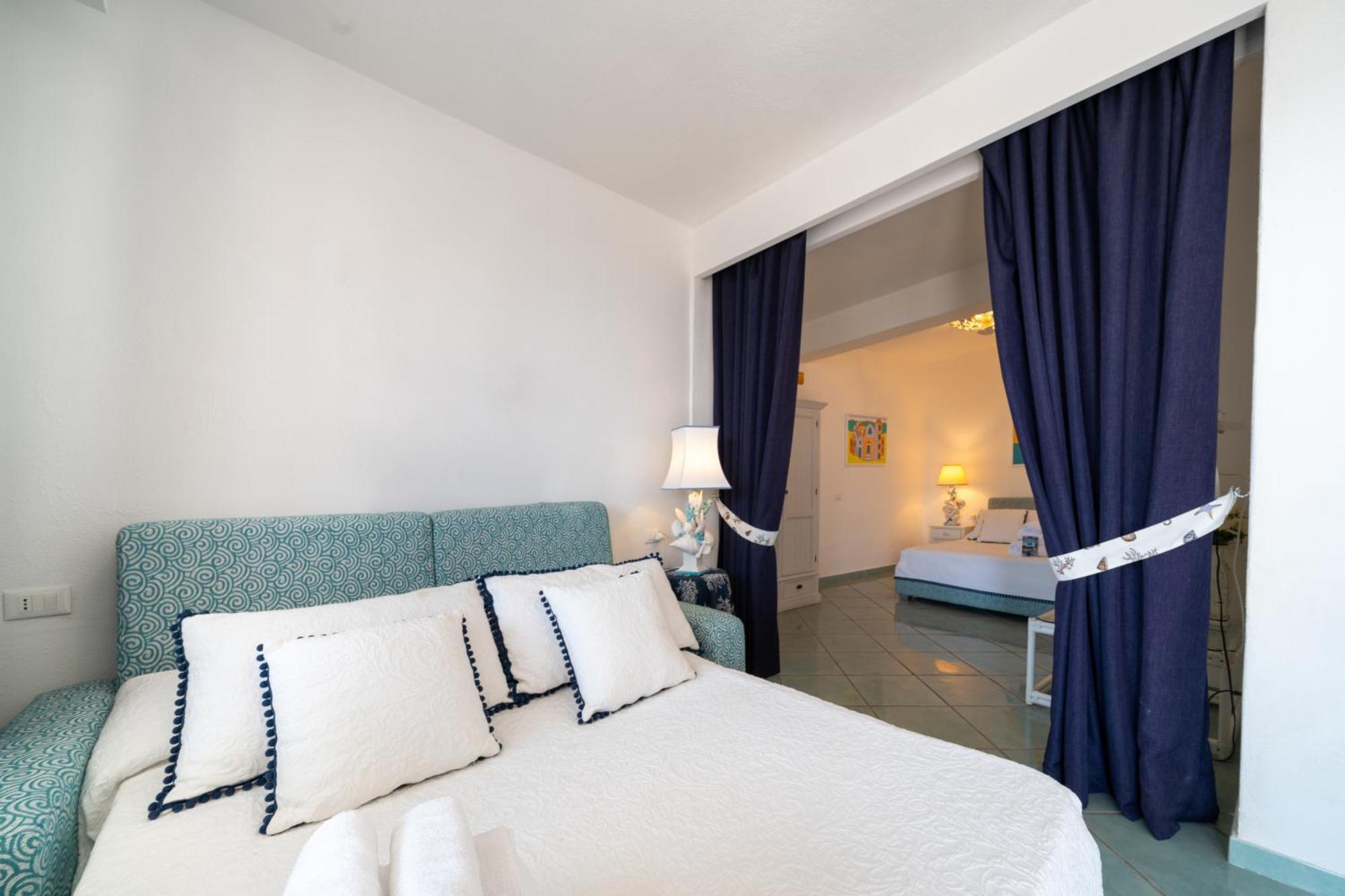 Relais Bijoux Ischia Bed & Breakfast Exterior photo